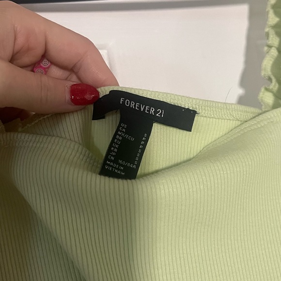 Forever 21 bright green ruffle tank top - Picture 2 of 2